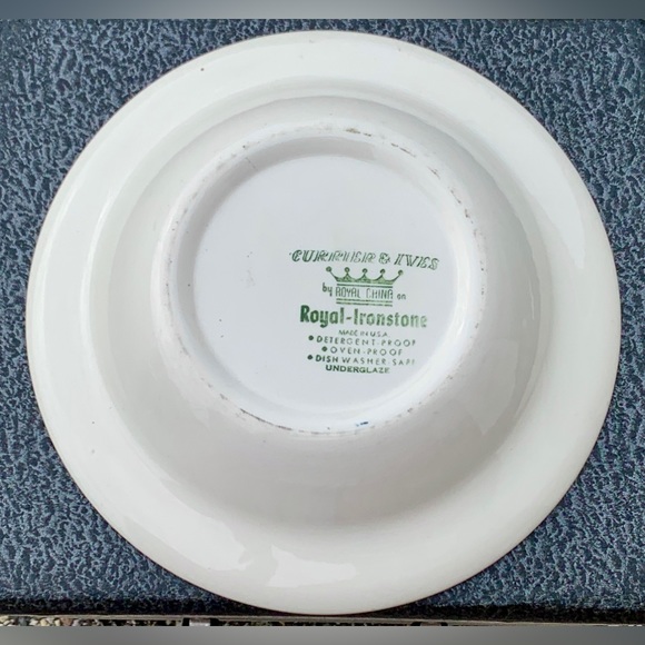 Royal China CURRIER & IVES Blue Scroll MAPLE SUGARING Rimmmed 9” Vegetable Bowl - Picture 9 of 16